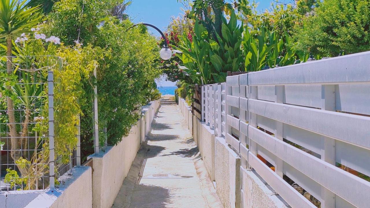Stay Sea Gem House Meneou Екстериор снимка